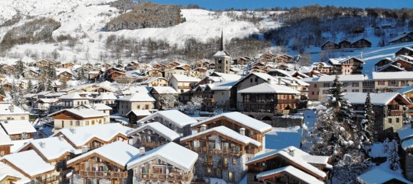 6 Schlafzimmer Gewerbliche Immobilie in Les Belleville, France, Nr. 1024 9