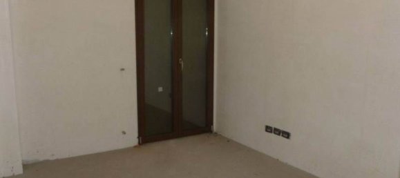 3-salle Appartement à Cesano Maderno, Italy No. 51402 26