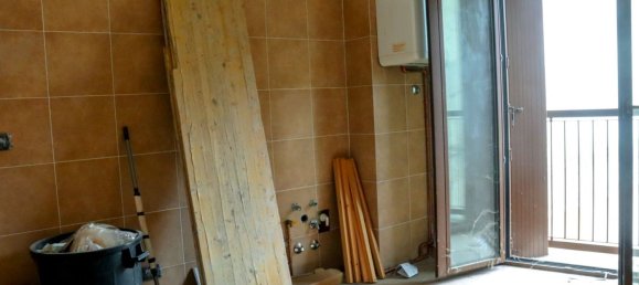 3-salle Appartement à Cesano Maderno, Italy No. 51402 50