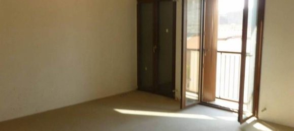 3-salle Appartement à Cesano Maderno, Italy No. 51402 14