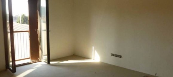 3-salle Appartement à Cesano Maderno, Italy No. 51402 10