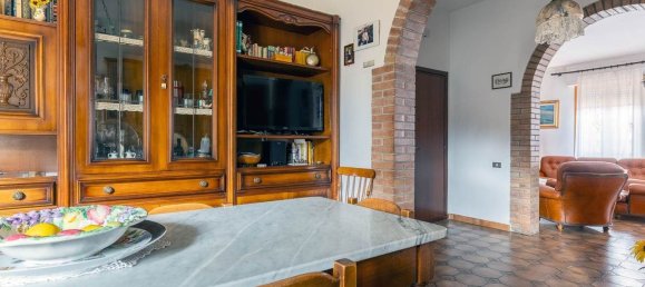 4 rooms Apartment in Poggibonsi, Italy No. 229926 10