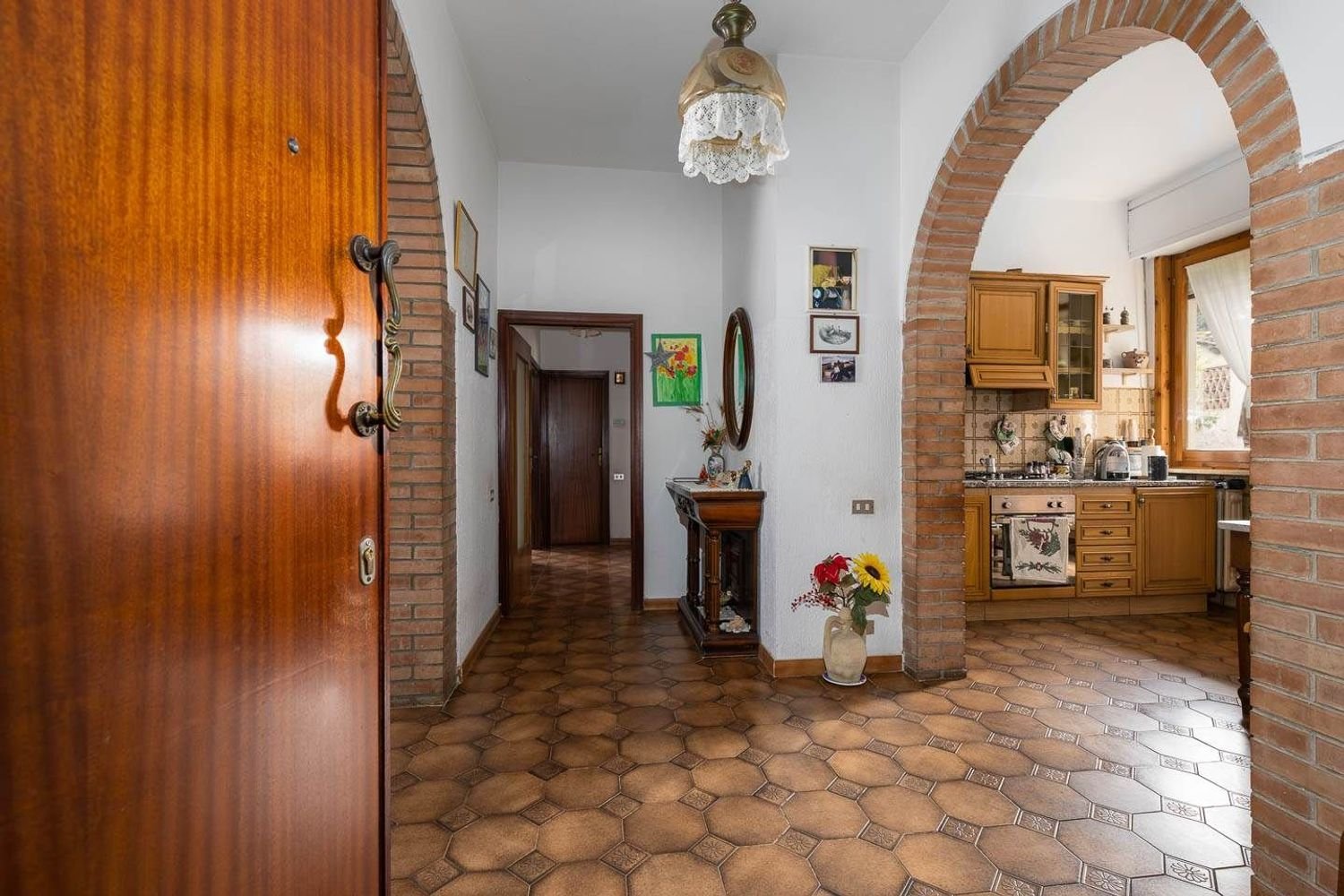 4 rooms Apartment in Poggibonsi, Italy No. 229926