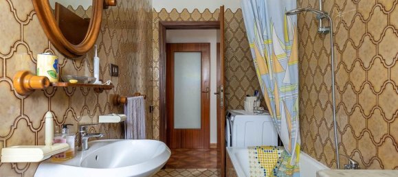 4 rooms Apartment in Poggibonsi, Italy No. 229926 15