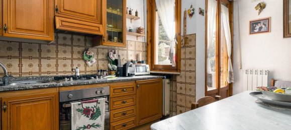 4 rooms Apartment in Poggibonsi, Italy No. 229926 9