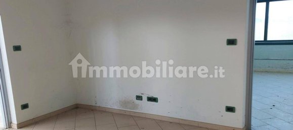 مستودع في Cavour, Italy 2000متر مربع رقم 317320 8