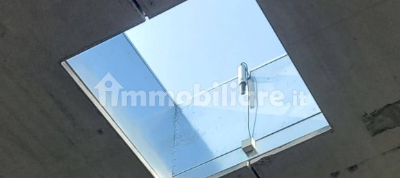 مستودع في Cavour, Italy 2000متر مربع رقم 317320 23