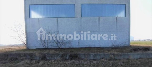 مستودع في Cavour, Italy 2000متر مربع رقم 317320 13