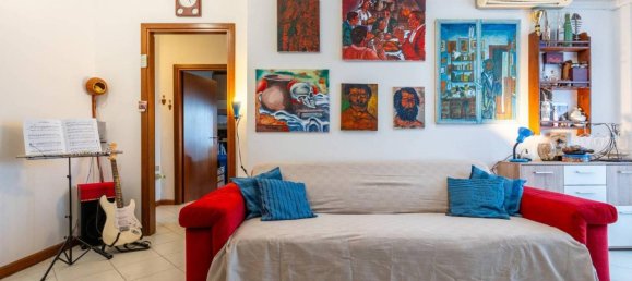 3غرفة شقة في Selargius, Italy رقم 35686 2