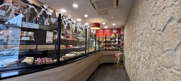 Edificio de 1 dormitorio en Bouzonville, France No. 52065 2