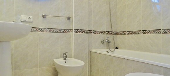 3 bedrooms Villa in Villamartin, Spain No. 287472 19