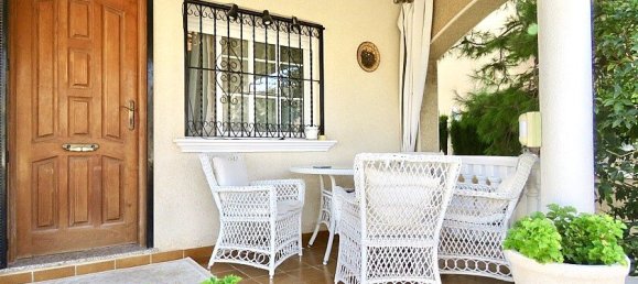 3 bedrooms Villa in Villamartin, Spain No. 287472 4