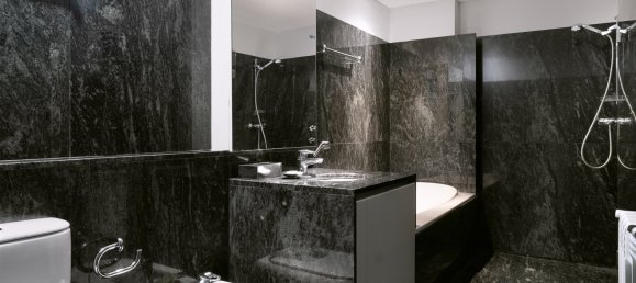 Дом с 4 спальнями в Порту, Португалия № 130572 38