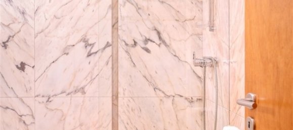 Дом с 4 спальнями в Порту, Португалия № 130572 7