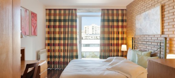 Дом с 4 спальнями в Порту, Португалия № 130572 40