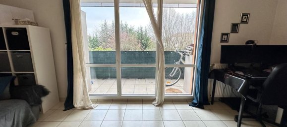 3 chambres Appartement à Neuilly-sur-Marne, France No. 151873 8