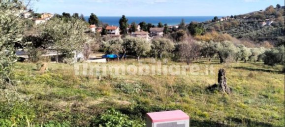 Terrain à Montesilvano, Italy 5000m² No. 251036 6