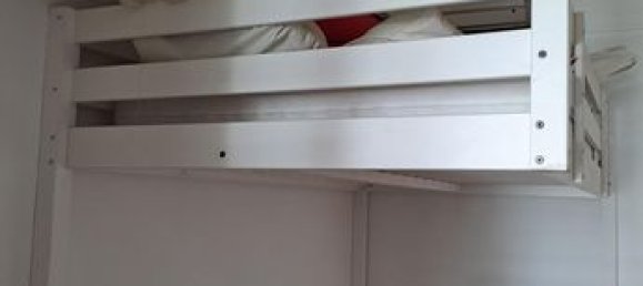 Studio in Paris, France No. 313992 5