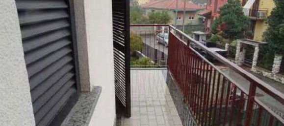 6 rooms House in Fagnano Olona, Italy No. 14488 20