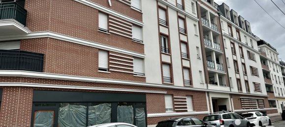Apartamento de 2 dormitorios en Tremblay-en-France, France No. 318223 14