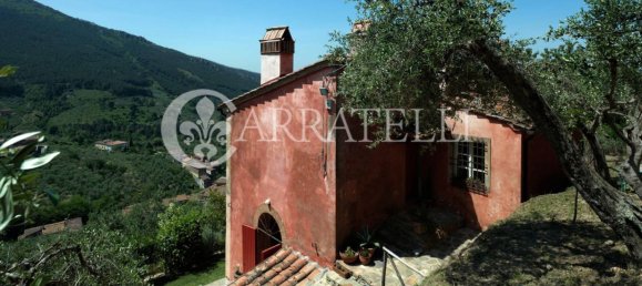 4 bedrooms House in Pisa, Italy No. 196564 16