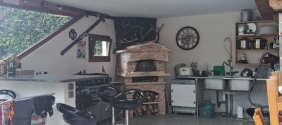 3 bedrooms House in Isere, France No. 290566 9