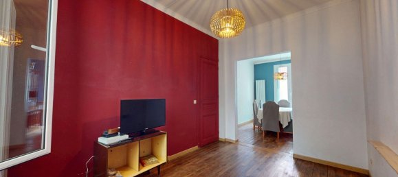 Villa de 4 dormitorios en Seine-Saint-Denis, France No. 327506 3