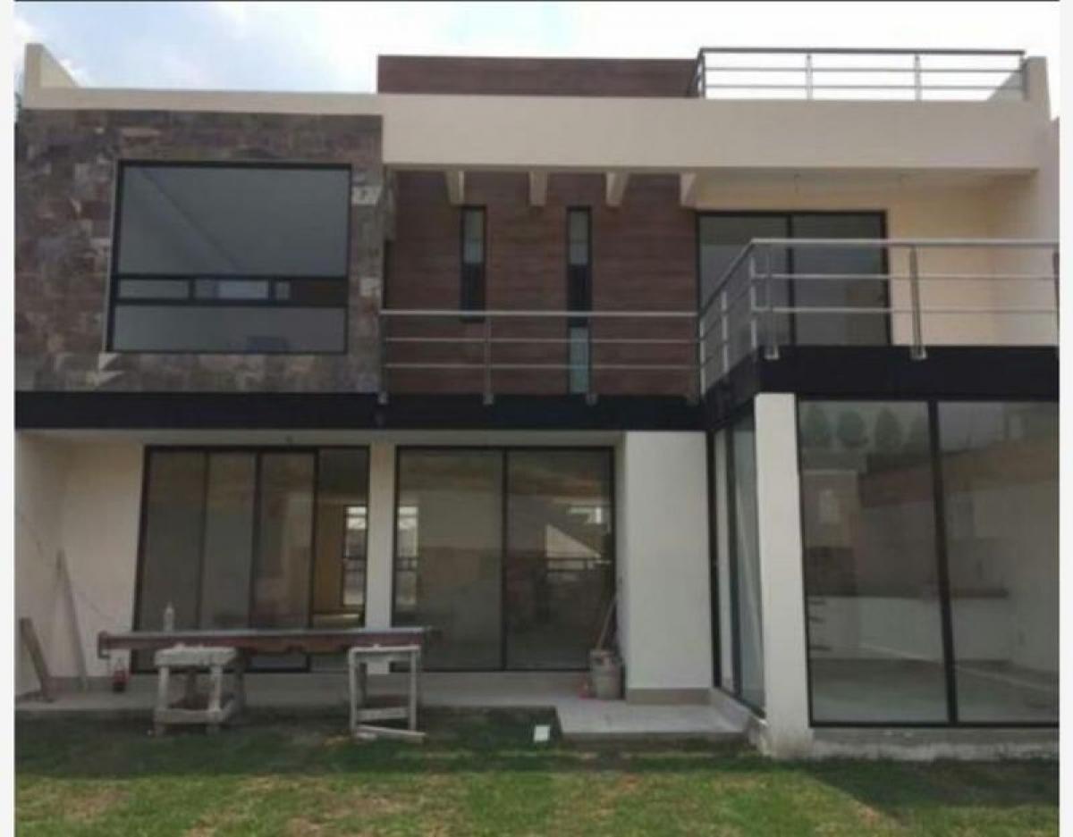 Casa de 4 dormitorios en Naucalpan de Juárez, Mexico No. 218902