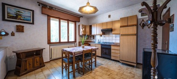 Villa T4 em Argenta, Italy N.º 260456 11