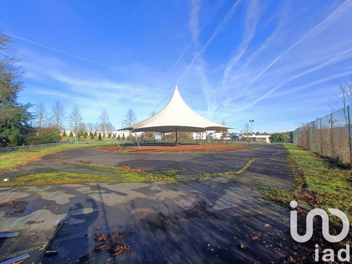 Grundstück in Chateau-Renault, France 2094m², Nr. 50252