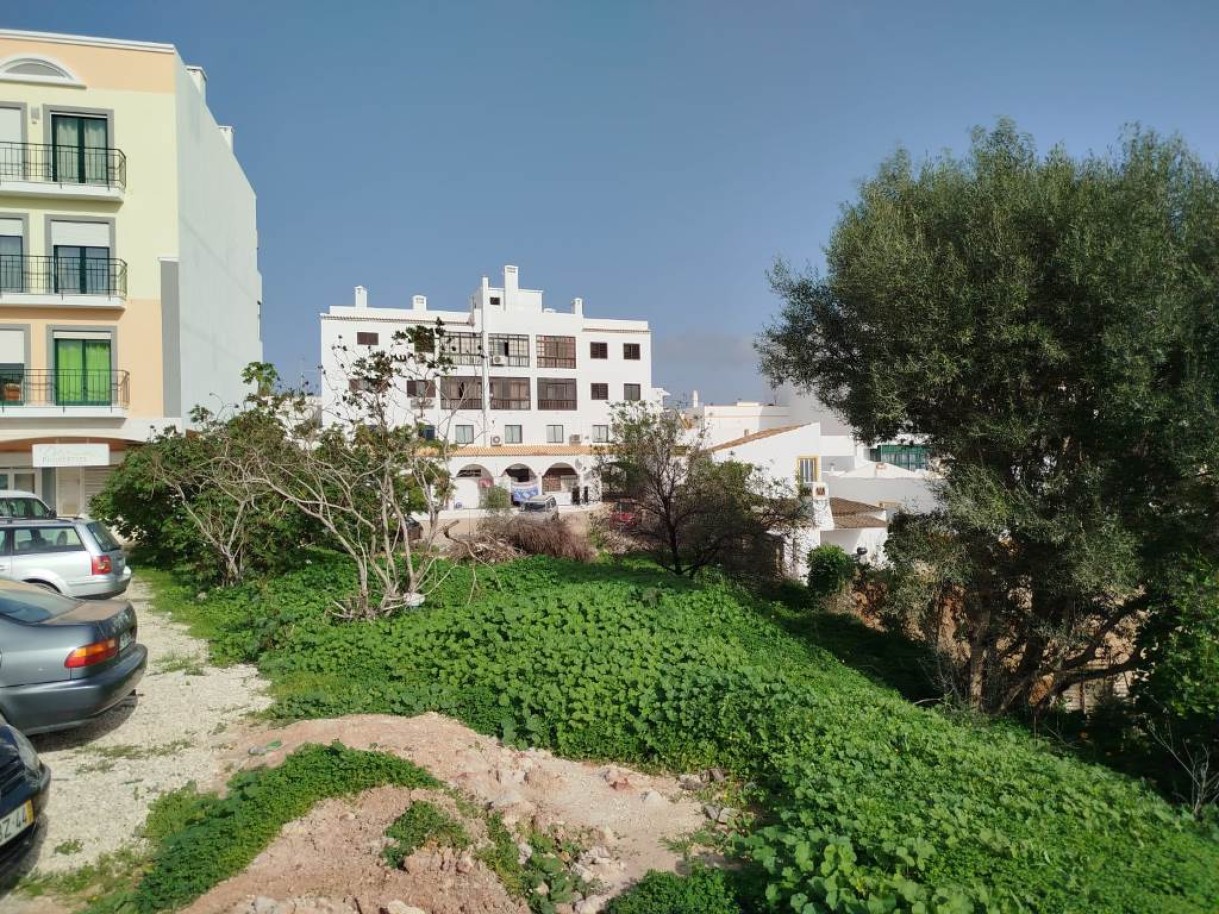 Земельный участок 840м² в Алмансил, Португалия № 121515