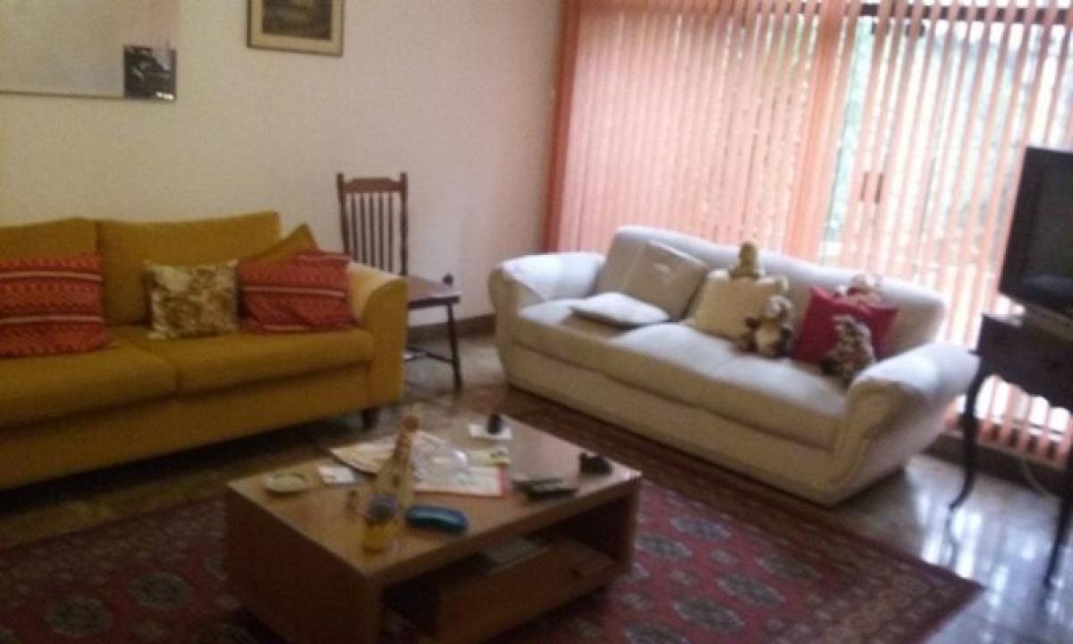 Casa de 3 dormitorios en Sao Paulo, Brazil No. 487597