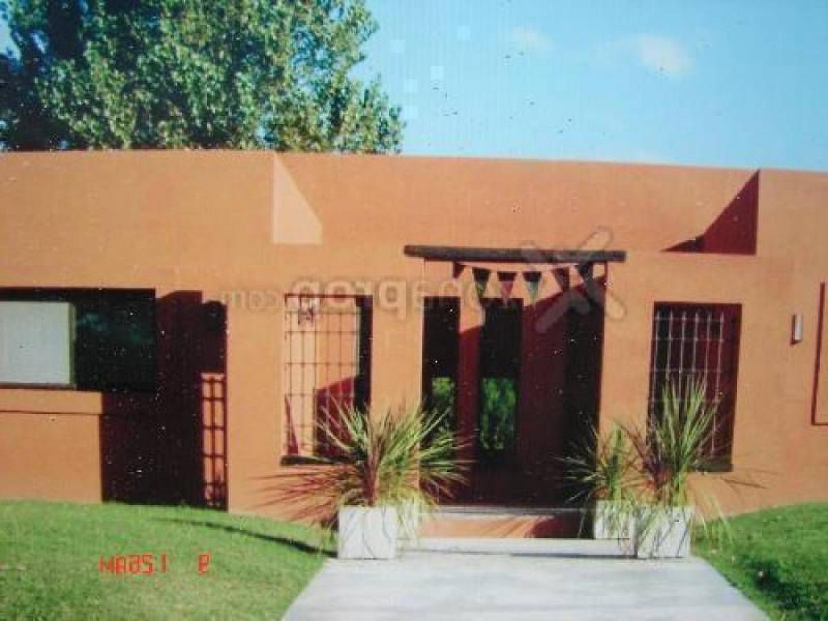 3 bedrooms Apartment in Tigre, Argentina No. 5105