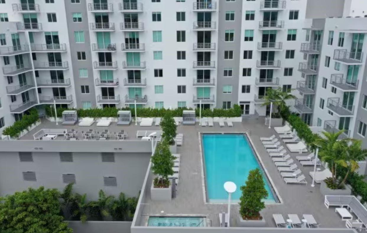 2 Schlafzimmer Wohnung in Miami, USA, Nr. 613931