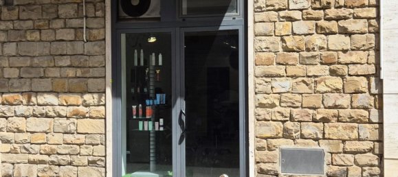 68m² Commercial property in Pontedera, Italy No. 265163 5