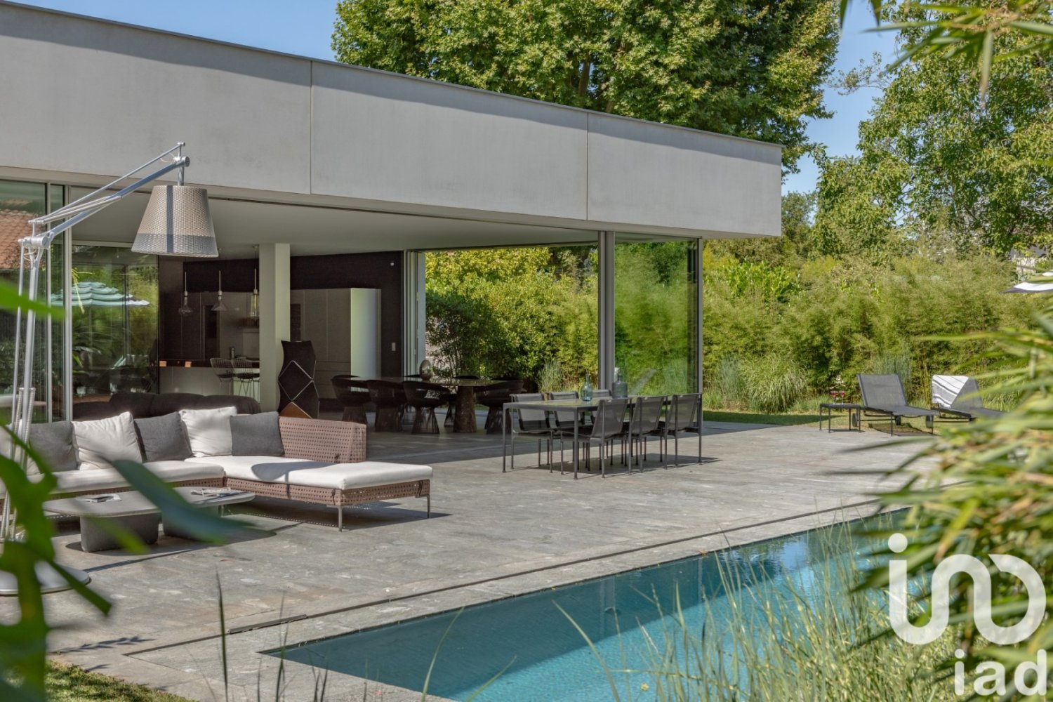 4 bedrooms House in Le Bouscat, France No. 298020