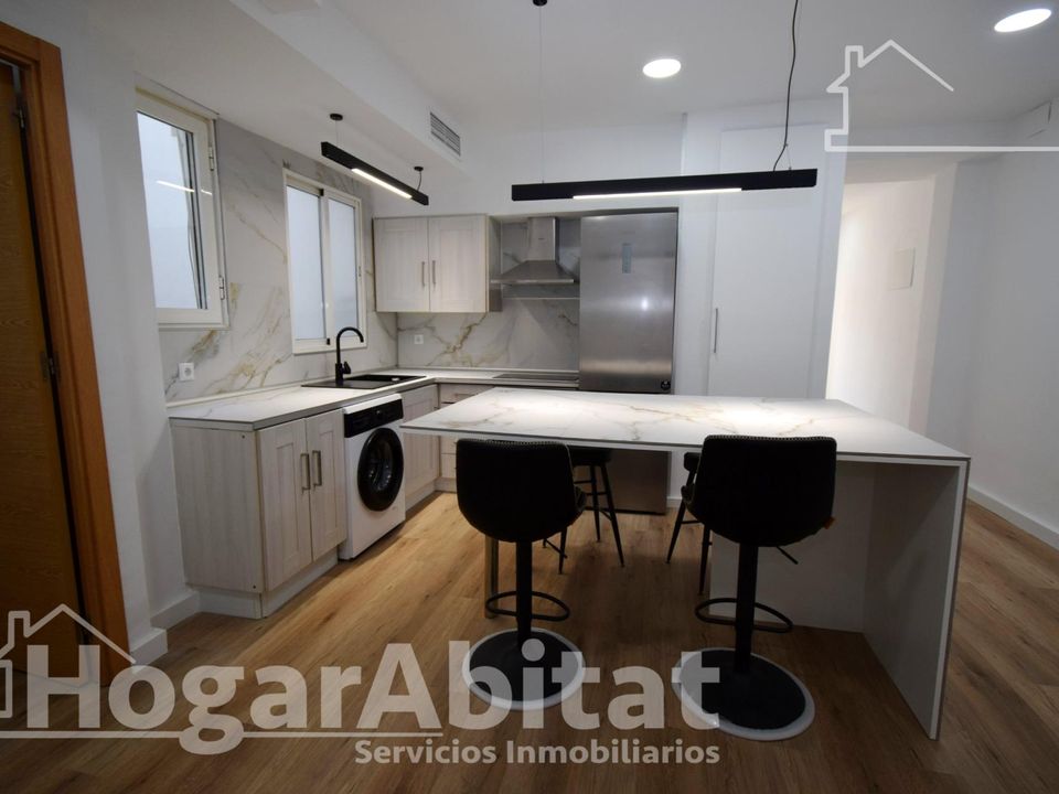 4 Schlafzimmer Wohnung in Valencia, Spain, Nr. 228528