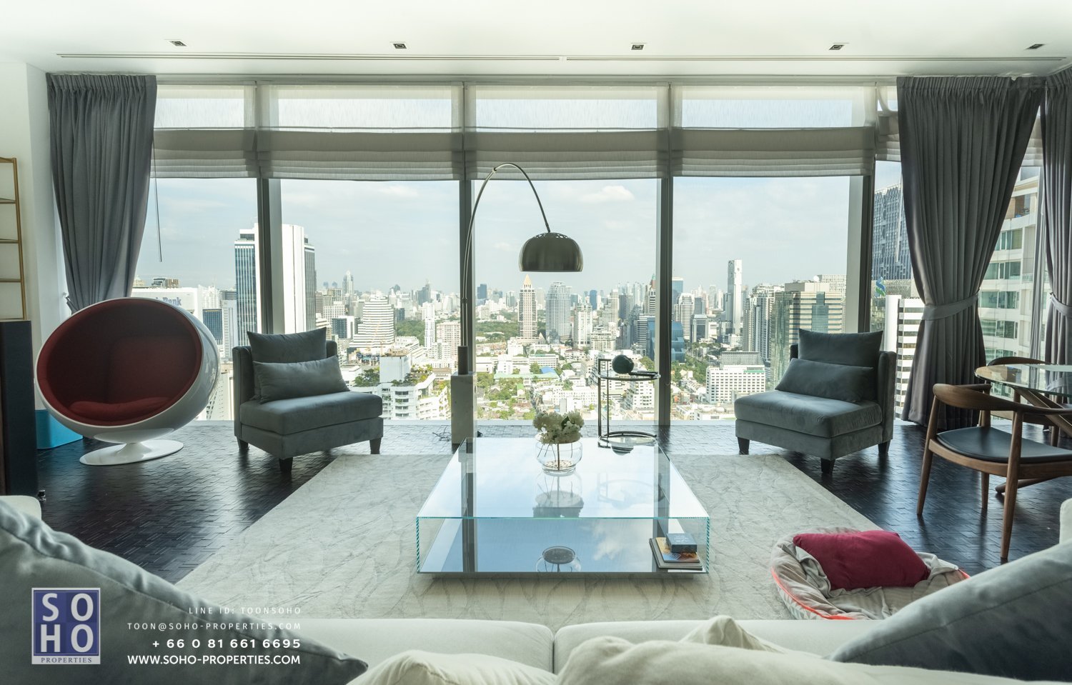 3 bedrooms Condo in Sathon, Thailand No. 66071