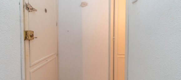 37m² Office in Madrid, Spain No. 157793 8