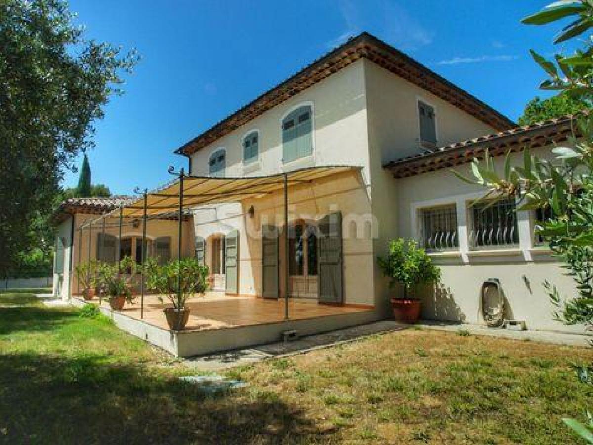 8 bedrooms Shop in Lorgues, France No. 18739