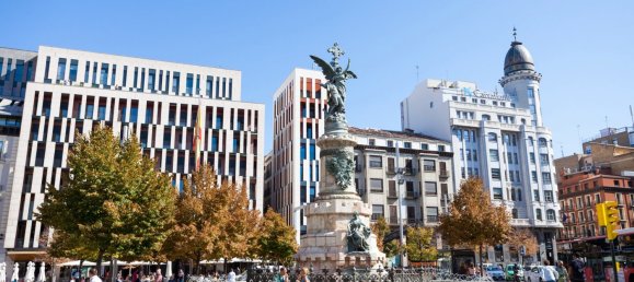 6 bedrooms Apartment in Zaragoza, Spain No. 68152 24