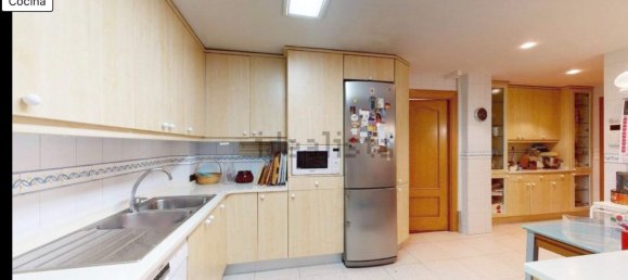 6 bedrooms Apartment in Zaragoza, Spain No. 68152 14