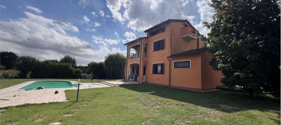 4 bedrooms Villa in Capannori, Italy No. 314406 43