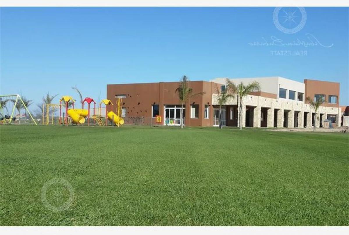  Land in Esteban Echeverria, Argentina No. 43482