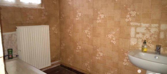 Casa de 5 dormitorios en Feignies, France No. 48672 18