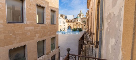 بناية في Mazara del Vallo, Italy 1200متر مربع رقم 206449 46