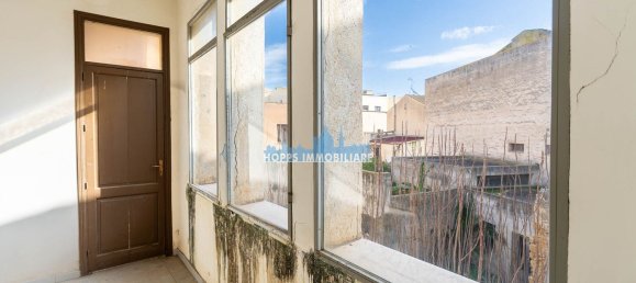 بناية في Mazara del Vallo, Italy 1200متر مربع رقم 206449 7