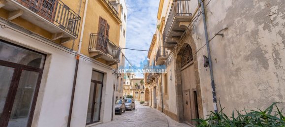 بناية في Mazara del Vallo, Italy 1200متر مربع رقم 206449 29