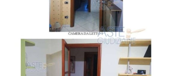 5 rooms Apartment in Somma Vesuviana, Italy No. 15879 7