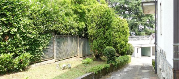 Studio in Pino Torinese, Italy No. 281183 14